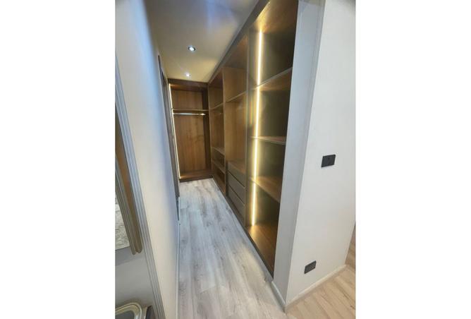 8004089 - Property Image 2