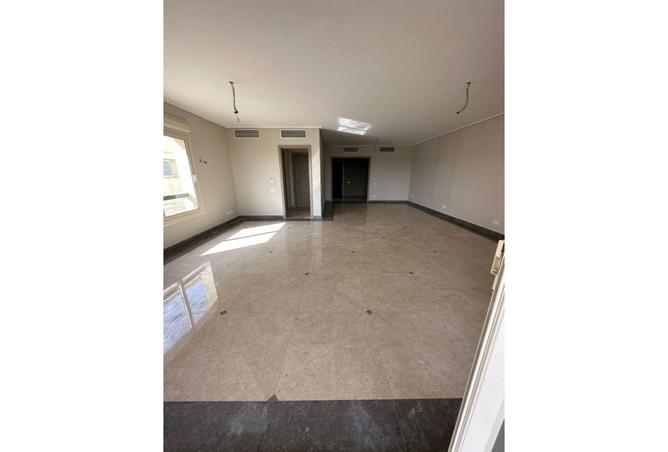 8152037 - Property Image 2