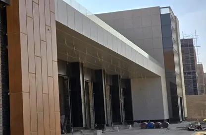 محل - استوديو - 4 حمامات للبيع في ماونتن فيو اى سيتي - كمبوندات التجمع الخامس - التجمع الخامس - مدينة القاهرة الجديدة - القاهرة