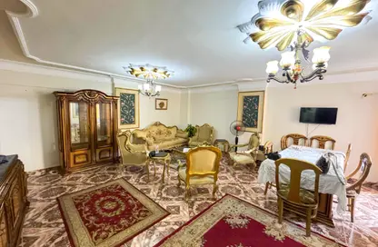 Apartment - 2 Bedrooms - 2 Bathrooms for rent in Fleming - Hay Sharq - Alexandria