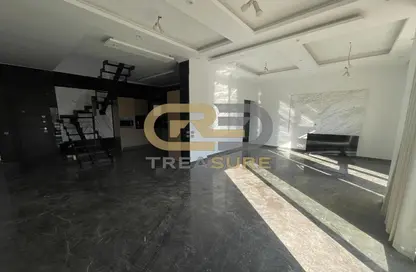 Penthouse - 2 Bedrooms - 2 Bathrooms for rent in Galleria Moon Valley - South Investors Area - New Cairo City - Cairo