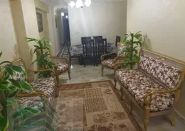 Apartment - 3 Bedrooms - 1 Bathroom for rent in Ali Mostafa Mosharafa St. - El Shatby - Hay Wasat - Alexandria