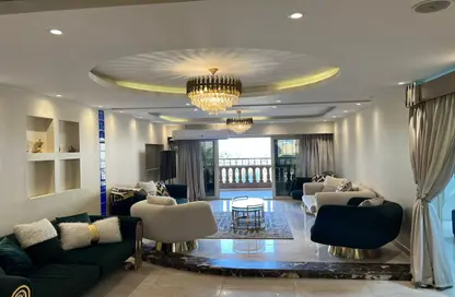 Apartment - 3 Bedrooms - 3 Bathrooms for rent in Nile Corniche St. - Al Agouza - Giza