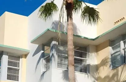 Chalet - 2 Bedrooms - 2 Bathrooms for sale in June - Ras Al Hekma - North Coast