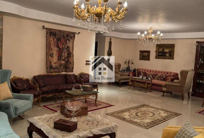 8271944 - Property Image 2