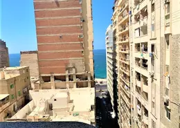 شقة - 3 غرف نوم - 1 حمام للايجار في كليوباترا - حي شرق - الاسكندرية
