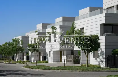Villa - 4 Bedrooms - 4 Bathrooms for sale in Al Burouj Compound - El Shorouk Compounds - Shorouk City - Cairo