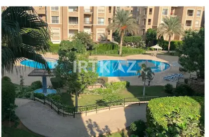 Apartment - 3 Bedrooms - 5 Bathrooms for sale in Al Katameya Plaza - The 1st Settlement - New Cairo City - Cairo