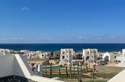 Apartment - 3 Bedrooms - 2 Bathrooms for sale in Jefaira - Ras Al Hekma - North Coast