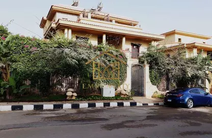 Villa - 5 Bedrooms - 6 Bathrooms for sale in Al Rehab - New Cairo City - Cairo