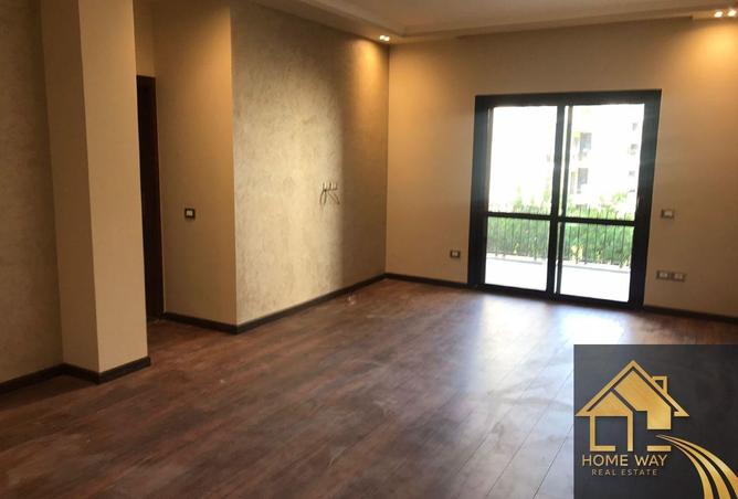 8300915 - Property Main Image