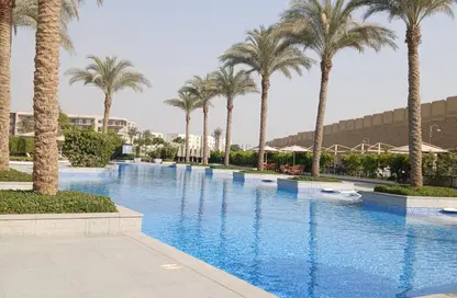 (بنتهاوس  (روف - 3 غرف نوم - 3 حمامات للبيع في فورتين جولف ريزيدنس - اب تاون كايرو - المقطم - القاهرة