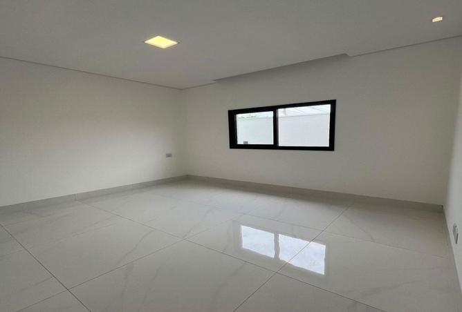 8389658 - صورة العقار 3