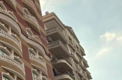 Whole Building - 7+ Bedrooms for sale in Dr Hassan Al Sherif St. - 8th Zone - Nasr City - Cairo
