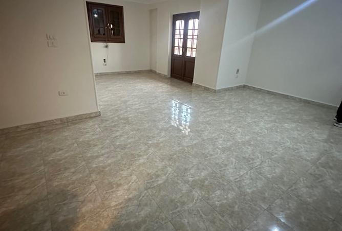 8022309 - Property Image 2