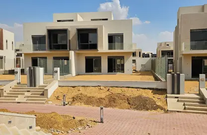 Villa - 3 Bedrooms - 4 Bathrooms for sale in Al Karma Gates - New Zayed City - Sheikh Zayed City - Giza
