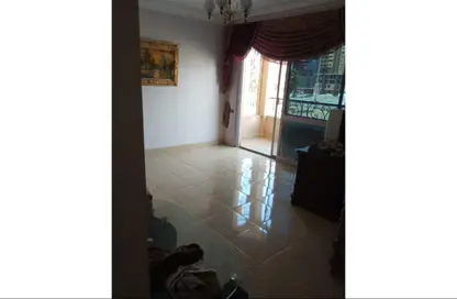 Apartment - 3 Bedrooms - 3 Bathrooms for sale in Tabarak - Zahraa El Maadi - Hay El Maadi - Cairo