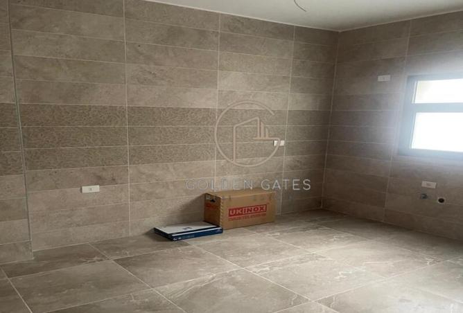 8296617 - Property Image 2