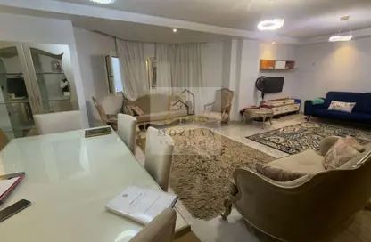 شقة - 3 غرف نوم - 3 حمامات للبيع في الشطر العاشر - زهراء المعادي - حي المعادي - القاهرة