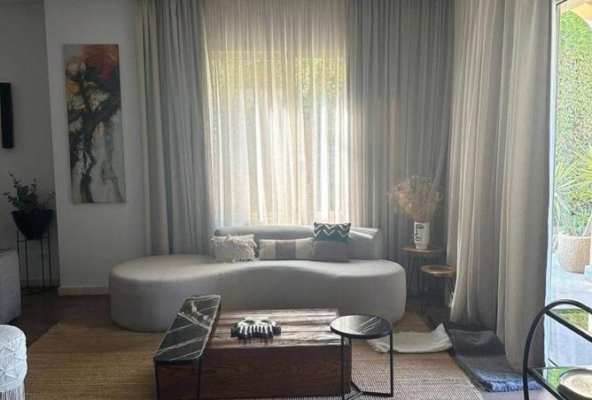 8120687 - Property Image 2