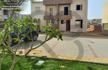 منزل مزدوج - 2 غرف نوم - 2 حمامات للبيع في ايكو ويست - كمبوندات 6 أكتوبر - مدينة 6 أكتوبر - الجيزة