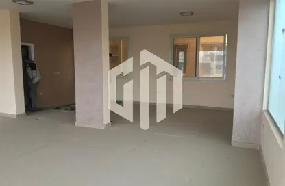 Office Space - Studio - 1 Bathroom for rent in El Banafseg Apartment Buildings - El Banafseg - New Cairo City - Cairo