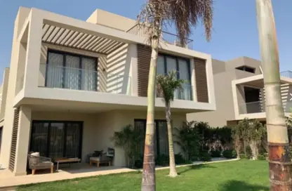 Villa - 4 Bedrooms - 5 Bathrooms for sale in Sodic East - 6th District - New Heliopolis - Cairo