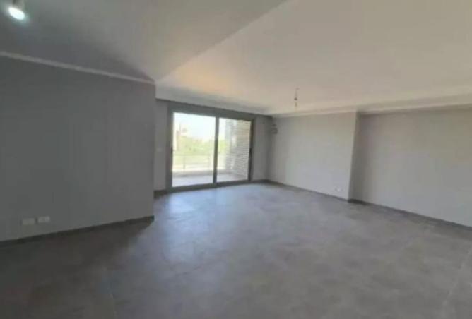 8040952 - Property Image 2