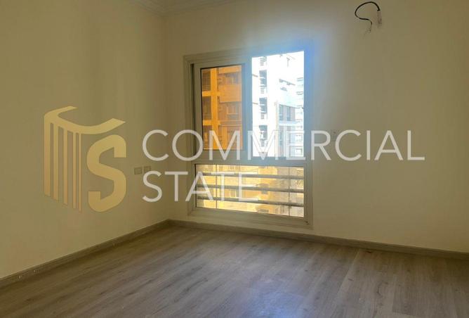 8301957 - Property Image 2