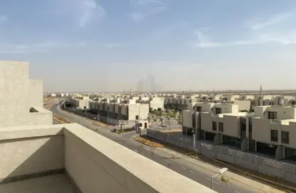 Duplex - 4 Bedrooms - 3 Bathrooms for rent in Al Burouj Compound - El Shorouk Compounds - Shorouk City - Cairo