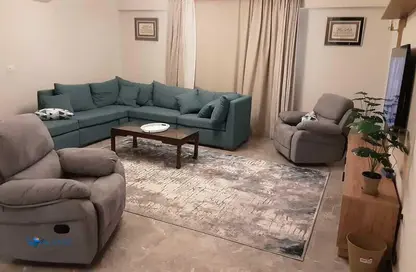 شقة - 3 غرف نوم - 2 حمامات للايجار في عمارات البنفسج - البنفسج - مدينة القاهرة الجديدة - القاهرة