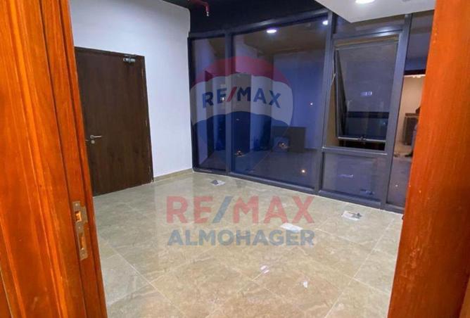 8406126 - Property Main Image