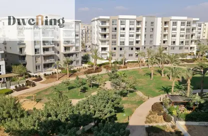 Apartment - 3 Bedrooms - 3 Bathrooms for sale in Hyde Park - New Cairo City - Cairo