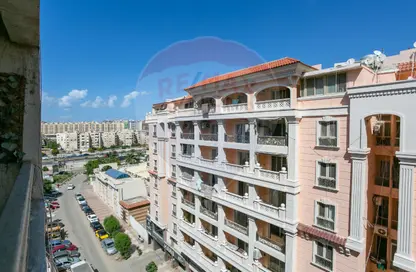 شقة - 3 غرف نوم - 2 حمامات للبيع في سموحة - حي شرق - الاسكندرية