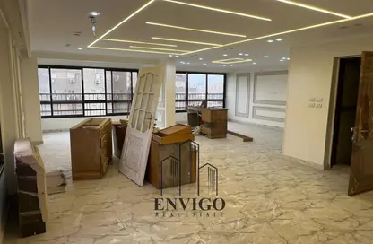 شقة - 3 غرف نوم - 2 حمامات للبيع في شارع محمد مندور - المنطقة الأولى - مدينة نصر - القاهرة