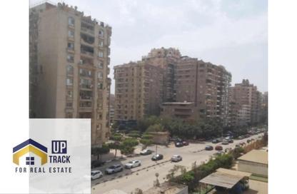 Apartment - 3 Bedrooms - 2 Bathrooms for sale in 6th Zone - Nasr City - Cairo