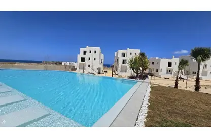 Chalet - 4 Bedrooms - 5 Bathrooms for sale in Furl Jefaira - Jefaira - Ras Al Hekma - North Coast