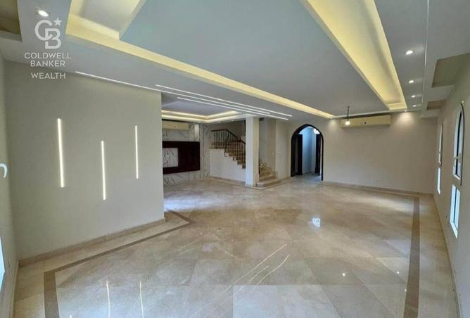 8218653 - Property Image 2