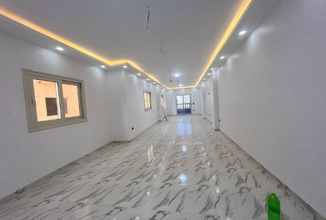 8086864 - Property Main Image