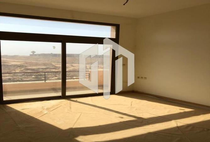 8083579 - Property Image 3