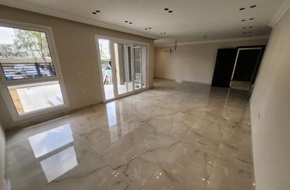 Apartment - 4 Bedrooms - 4 Bathrooms for sale in Hyde Park - 5th Settlement Compounds - The 5th Settlement - New Cairo City - Cairo