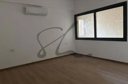 شقة - 3 غرف نوم - 2 حمامات للبيع في مون ريزيدنس - فيفث سكوير - التجمع الخامس - مدينة القاهرة الجديدة - القاهرة