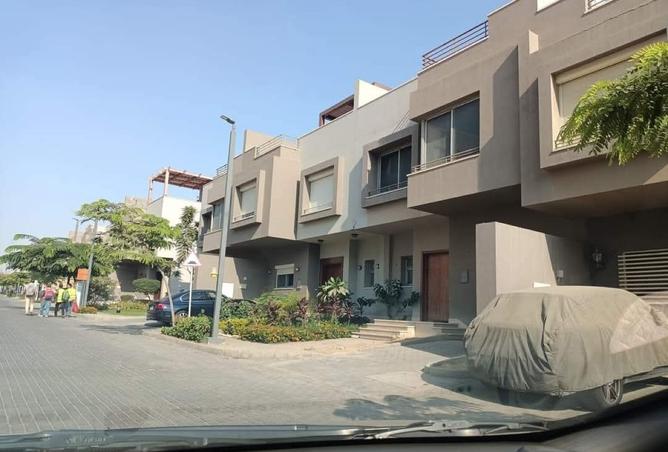 8306296 - Property Image 3