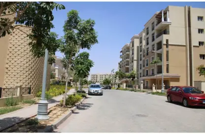 Apartment - 4 Bedrooms - 3 Bathrooms for sale in Sarai - Mostakbal City Compounds - Mostakbal City - Future City - Cairo