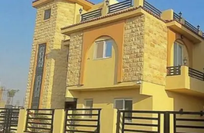 فيلا - 4 غرف نوم - 4 حمامات للبيع في الحزام الاخضر - مدينة 6 أكتوبر - الجيزة