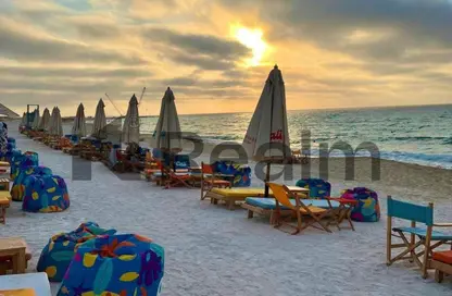 Chalet - 2 Bedrooms - 2 Bathrooms for sale in Cali Coast - Ras Al Hekma - North Coast