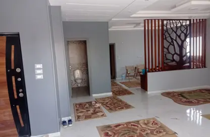 Apartment - 3 Bedrooms - 2 Bathrooms for sale in 8th District - Sheikh Zayed City - Giza