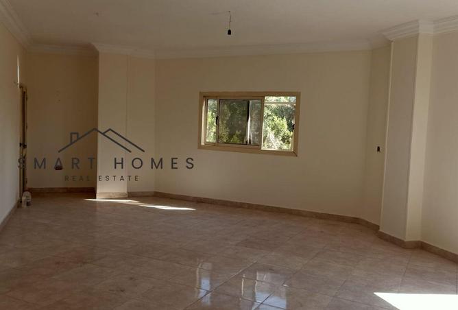 8176469 - Property Main Image