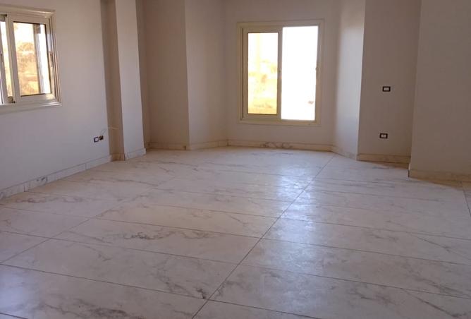 8419310 - Property Main Image