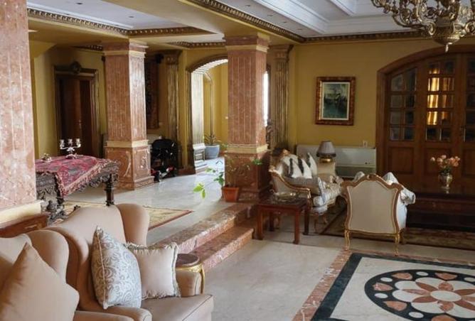 8254561 - Property Image 2